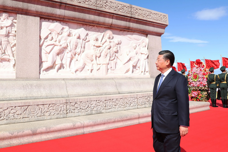 烈士纪念日向人民英雄敬献花篮仪式在京隆重举行