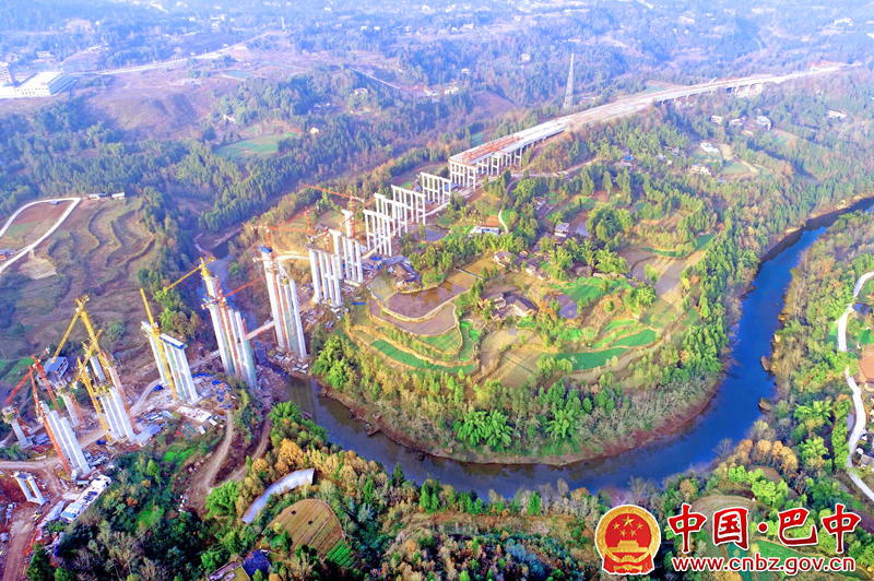 重大项目丨巴万高速清江互通建设现场